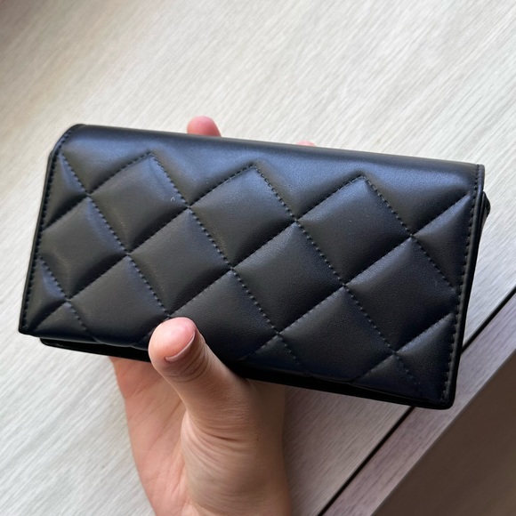 CHANEL SUNGLASSES 🕶️ BARELY WORN❤️ - Picture 12 of 15